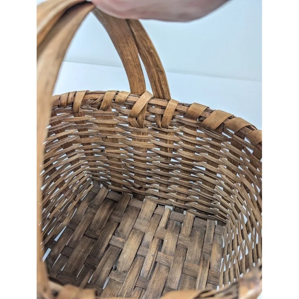 Antique Splint Oak Wood Basket 15.5